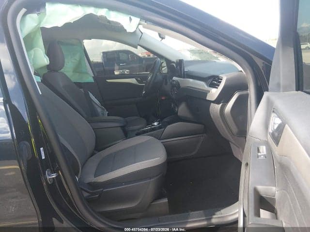 2022 FORD ESCAPE SE 5