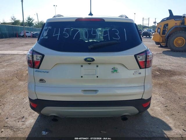 2018 FORD ESCAPE SE 16