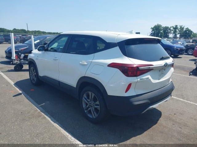 2021 KIA SELTOS LX 3