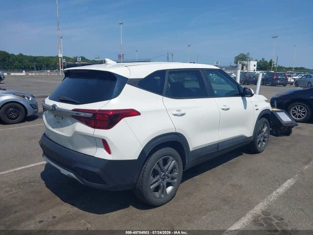 2021 KIA SELTOS LX 4