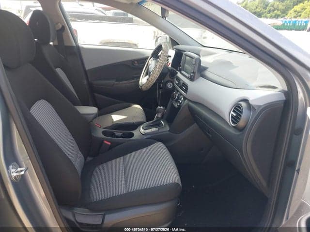 2021 HYUNDAI KONA SE 5