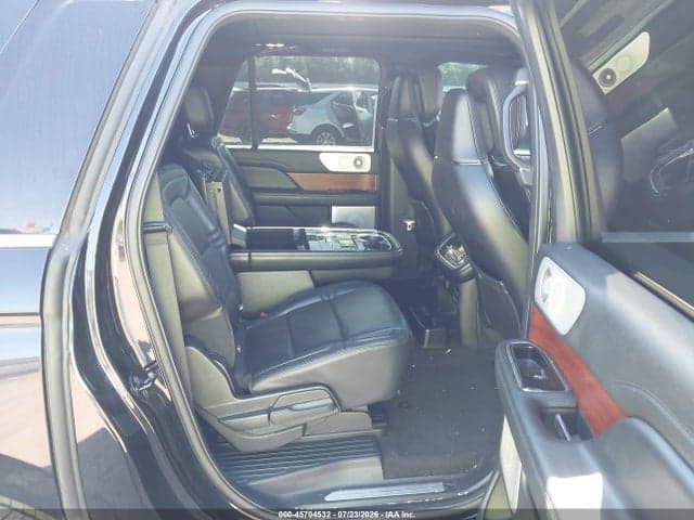 2018 LINCOLN NAVIGATOR L RESERVE 8