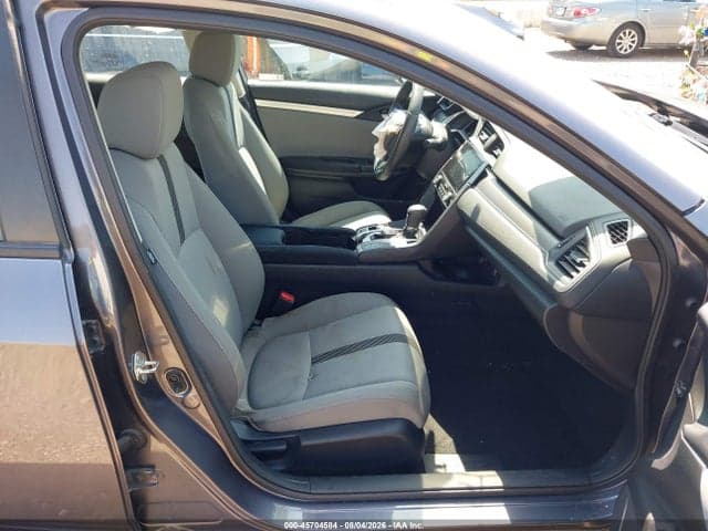 2018 HONDA CIVIC EX 5