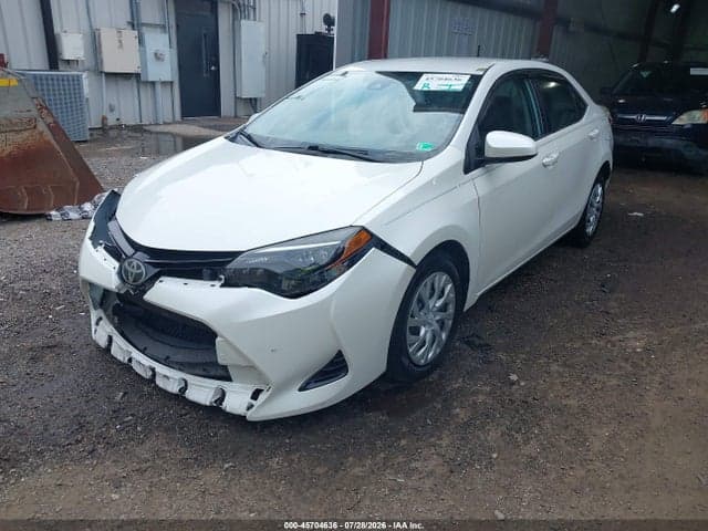 2017 TOYOTA COROLLA LE 2