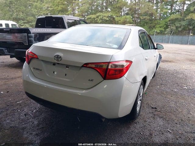 2017 TOYOTA COROLLA LE 4