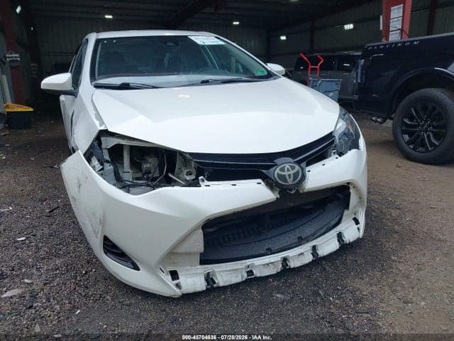 2017 TOYOTA COROLLA LE 6