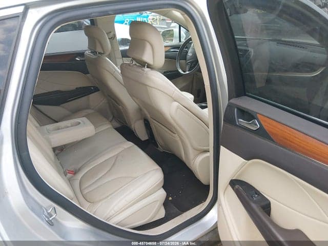 2017 LINCOLN MKC SELECT 8