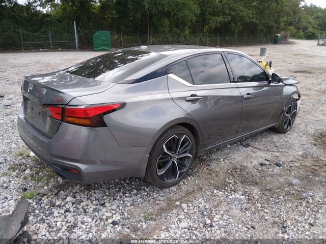 2024 NISSAN ALTIMA SR FWD 4