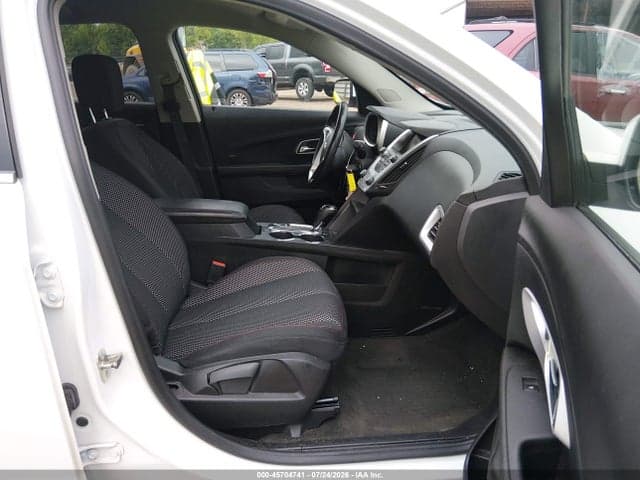 2017 CHEVROLET EQUINOX LT 5
