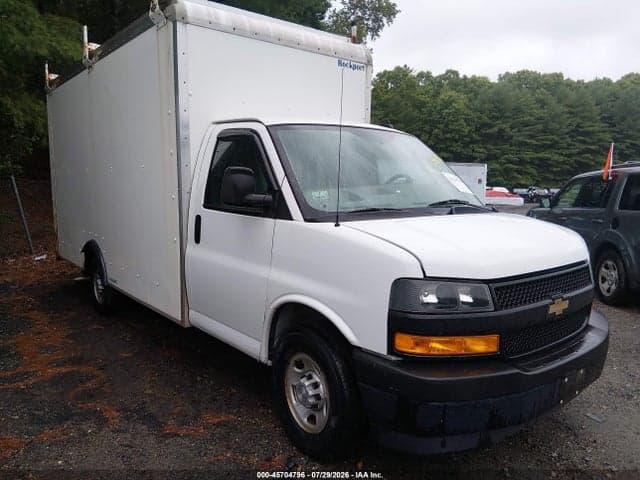 2019 CHEVROLET EXPRESS CUTAWAY 4500 VAN 1