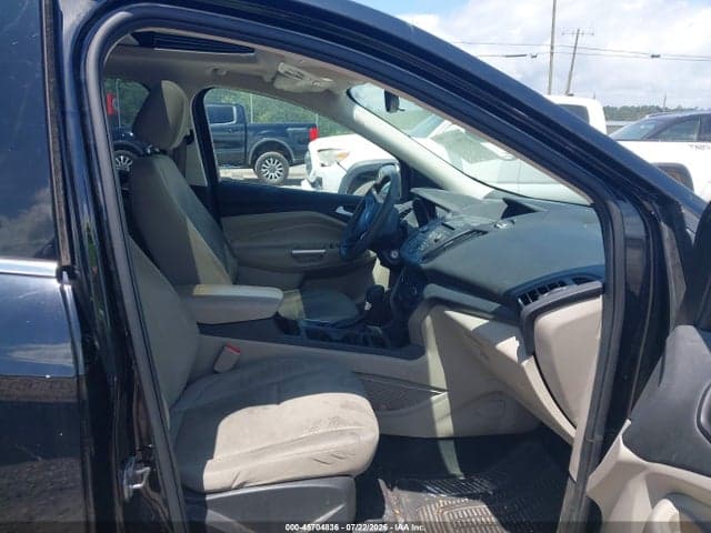 2017 FORD ESCAPE SE 5