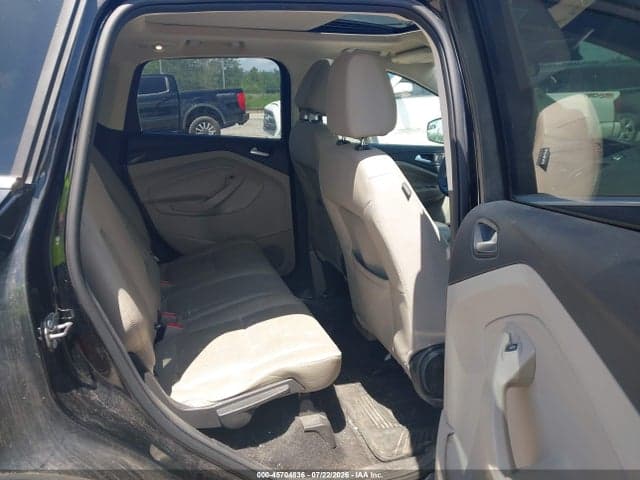2017 FORD ESCAPE SE 8
