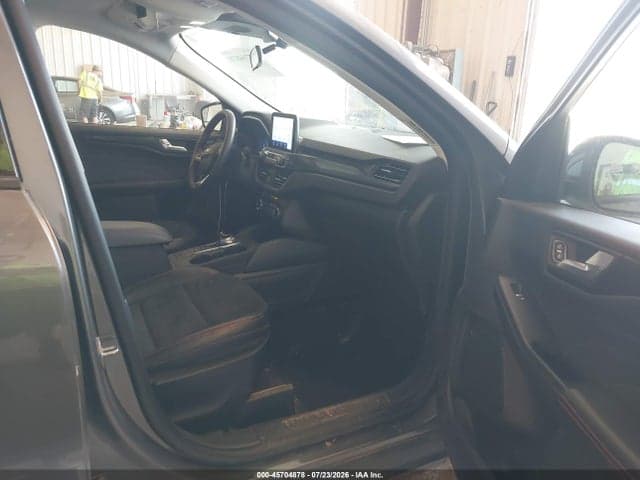2022 FORD ESCAPE SEL 5