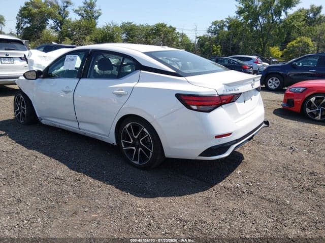 2024 NISSAN SENTRA SR XTRONIC CVT 3