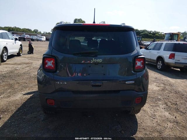 2022 JEEP RENEGADE LATITUDE 4X4 16
