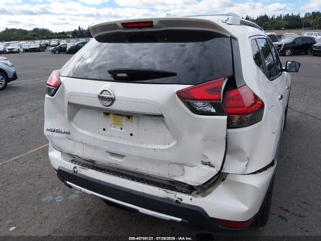 2017 NISSAN ROGUE SL 6