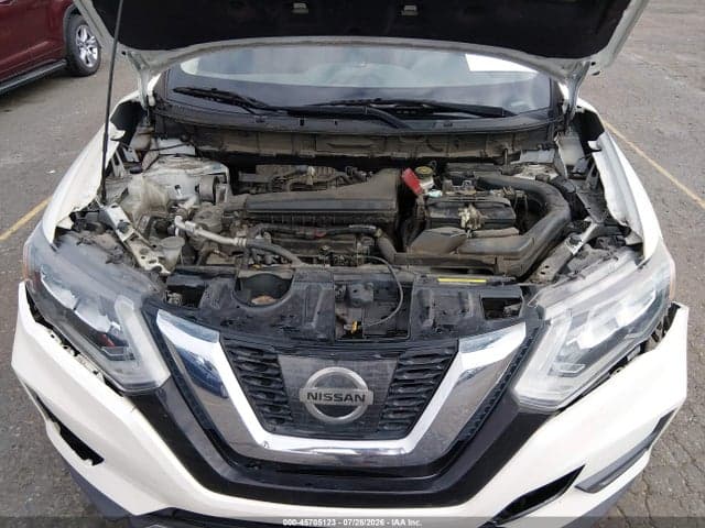 2017 NISSAN ROGUE SL 10