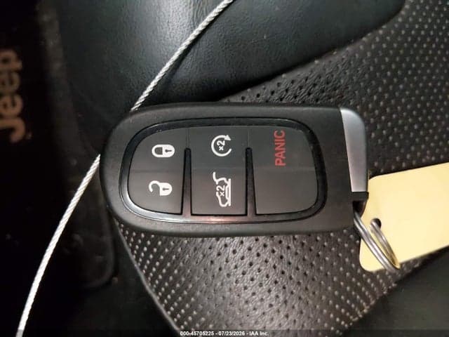 2019 JEEP CHEROKEE LIMITED 4X4 11