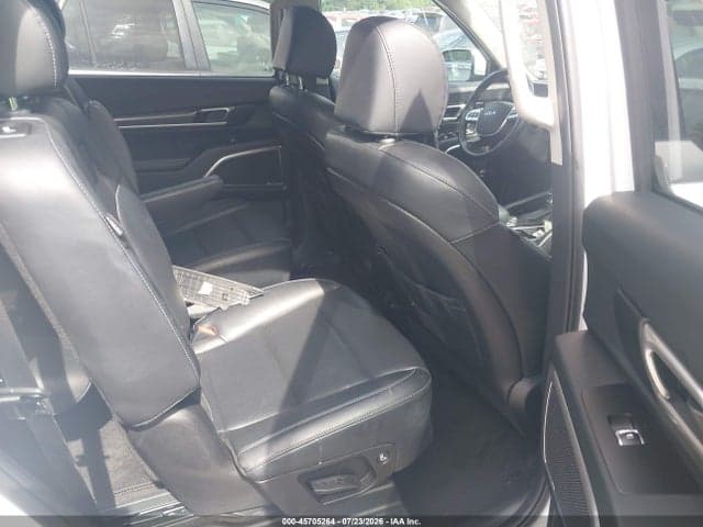 2025 KIA TELLURIDE S 8