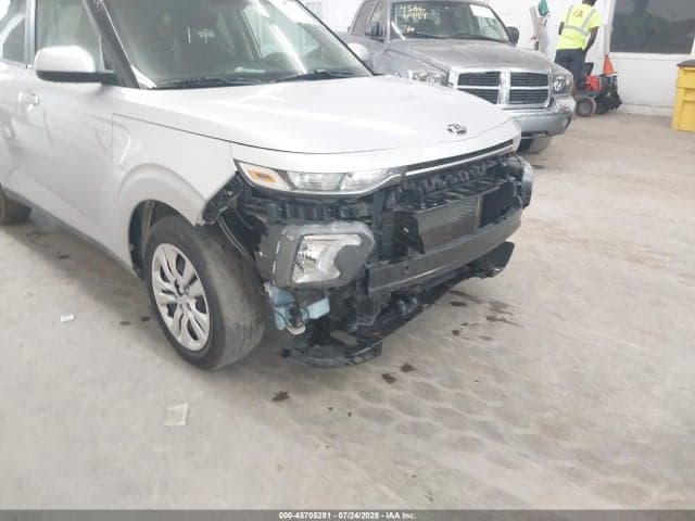 2020 KIA SOUL LX 17