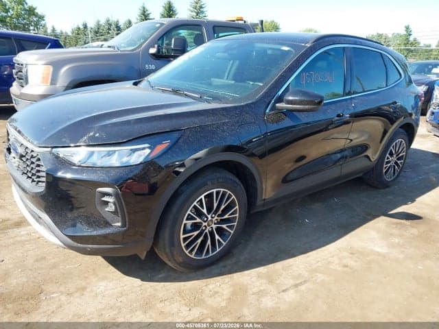 2025 FORD ESCAPE PHEV 2