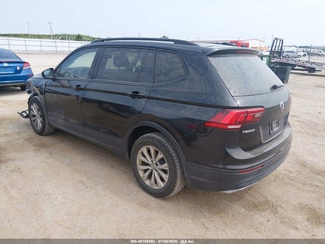 2018 VOLKSWAGEN TIGUAN 2.0T S 3