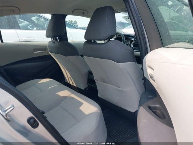2020 TOYOTA COROLLA LE 8