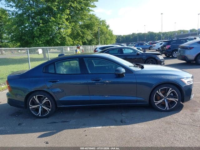 2024 VOLVO S60 B5 CORE DARK THEME 13