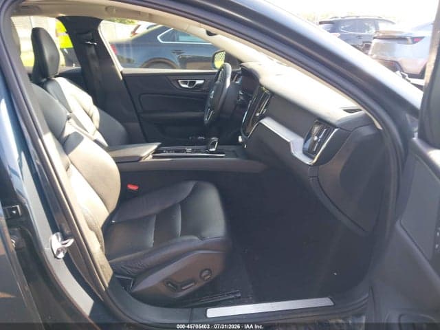 2024 VOLVO S60 B5 CORE DARK THEME 5