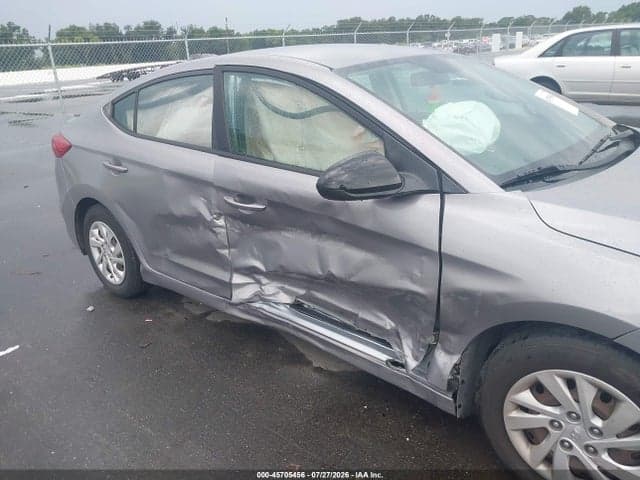 2017 HYUNDAI ELANTRA SE 6