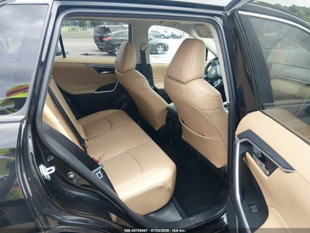 2021 TOYOTA RAV4 XLE PREMIUM 8