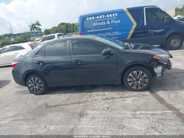 2018 TOYOTA COROLLA LE 13