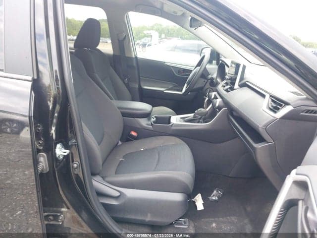2025 TOYOTA RAV4 LE 5
