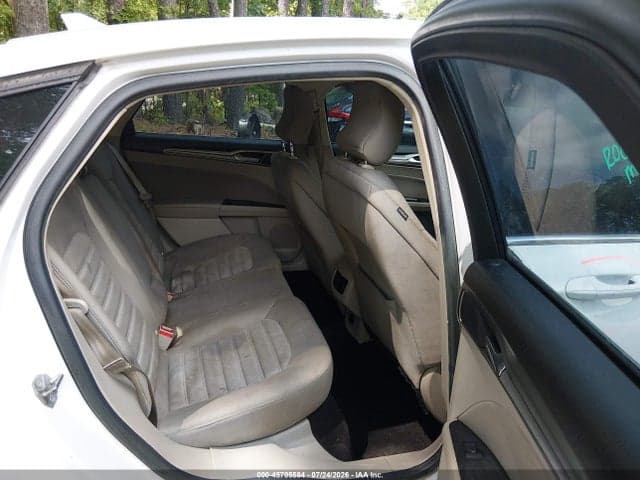 2019 FORD FUSION SE 8