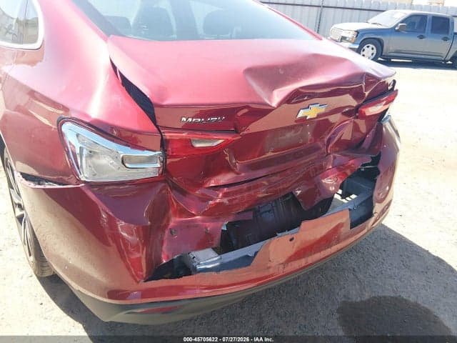 2017 CHEVROLET MALIBU 1LT 6