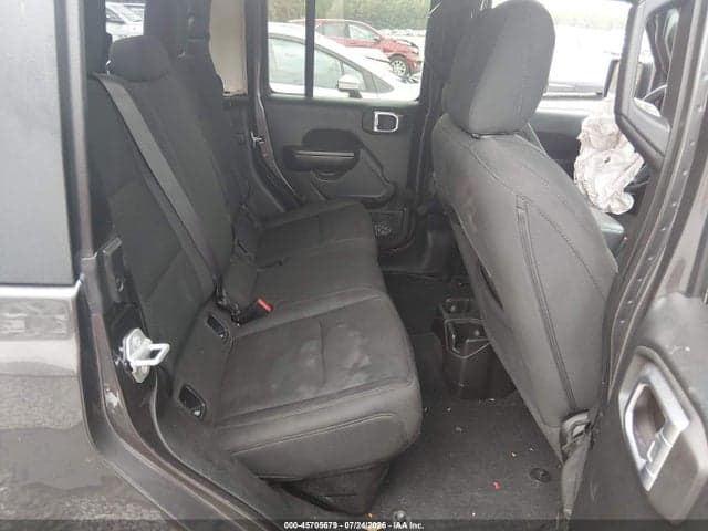 2020 JEEP GLADIATOR SPORT S 4X4 8