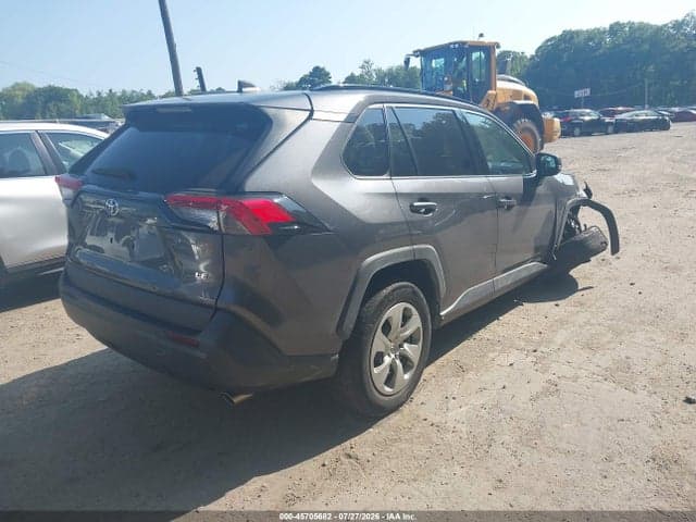 2021 TOYOTA RAV4 LE 4