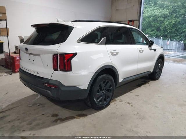 2021 KIA SORENTO S 4