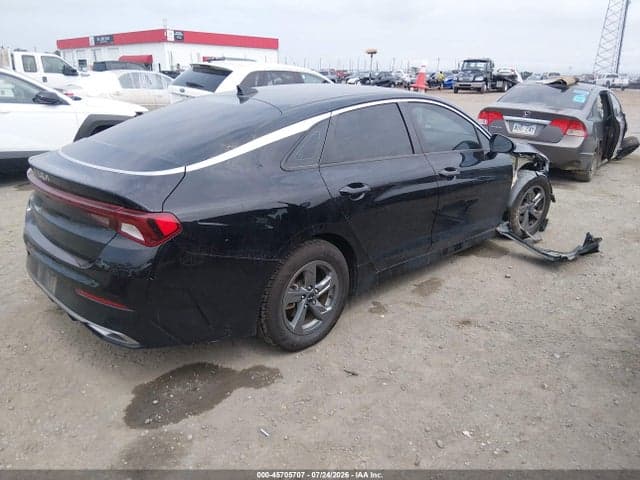 2022 KIA K5 LXS 4