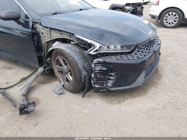 2022 KIA K5 LXS 6