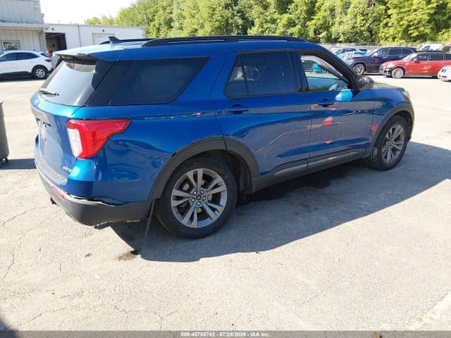 2021 FORD EXPLORER XLT 4