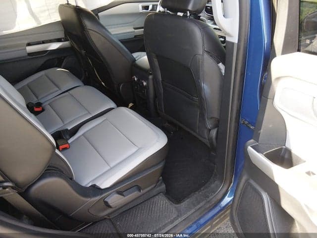 2021 FORD EXPLORER XLT 8