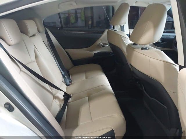 2021 LEXUS ES 250 8