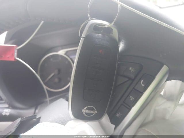 2025 NISSAN SENTRA SV 11