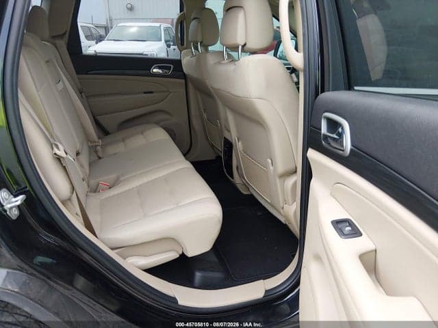 2019 JEEP GRAND CHEROKEE LAREDO E 4X2 8
