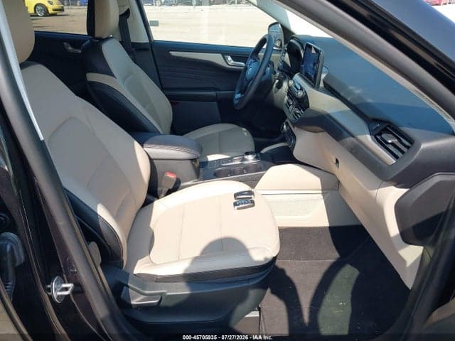 2022 FORD ESCAPE SEL 5