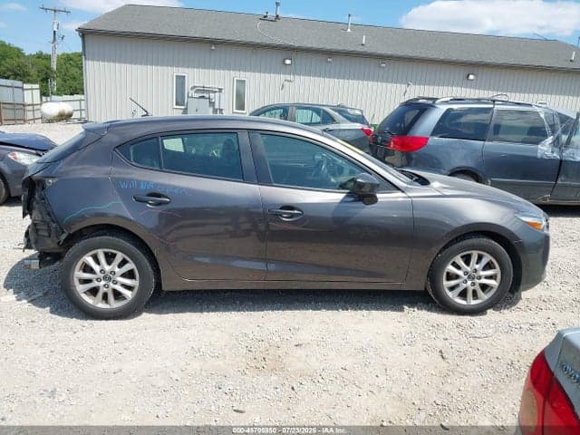 2017 MAZDA MAZDA3 SPORT 13