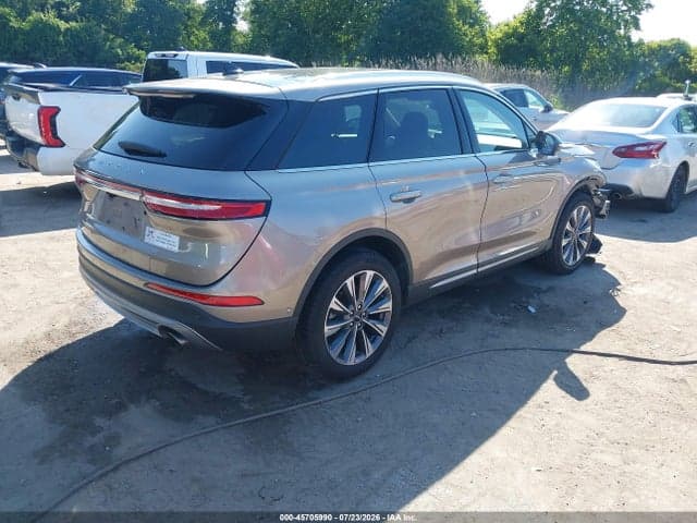 2021 LINCOLN CORSAIR RESERVE 4
