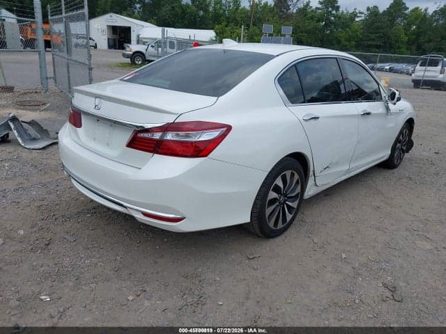 2017 HONDA ACCORD HYBRID EX-L 4
