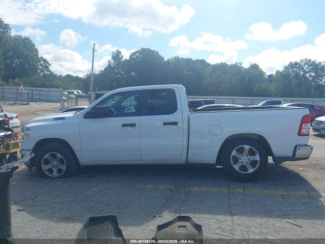 2019 RAM 1500 TRADESMAN 4X2 6'4 BOX 13